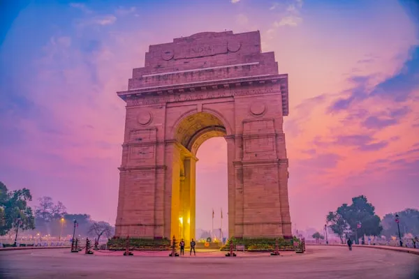Old & New Delhi Sightseeing Tour